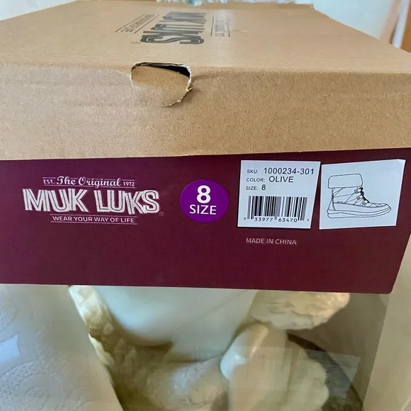 MUK LUKS Winnie Waverly Lined Faux Fur Quilted All Weather Boots, Size: 8 - Picture 8 of 9